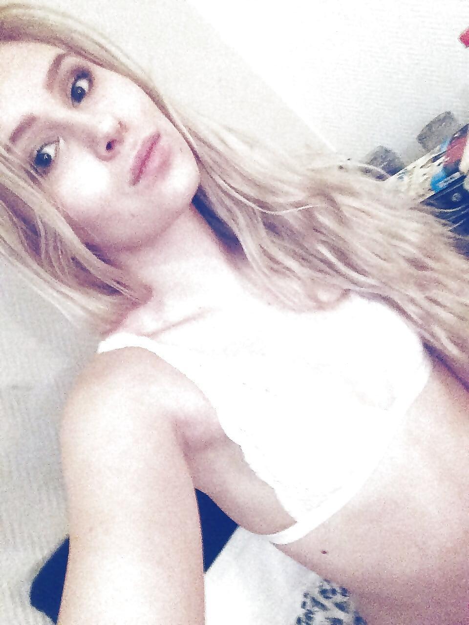 lianne-24 uit Zuid-Holland,Nederland